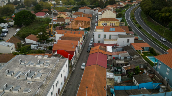 Porto. Concluída intervenção na Rua da Arrábida e reaberta artéria ao trânsito