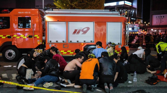 Chefe da polícia de Seul acusado em caso de debandada que matou 158 pessoas em 2022
