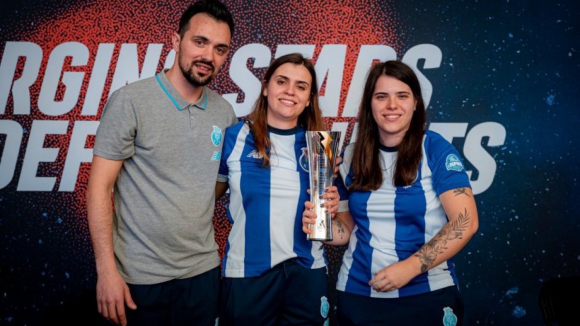 Equipa de gaming eFCPortoSoccerSoul vence Taça eLiga Portugal