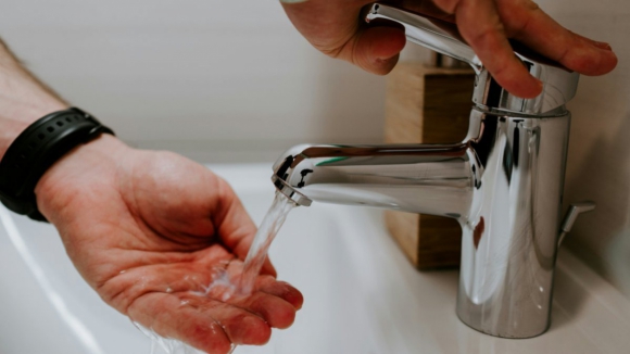 13 concelhos do Grande Porto vão ter água mais cara