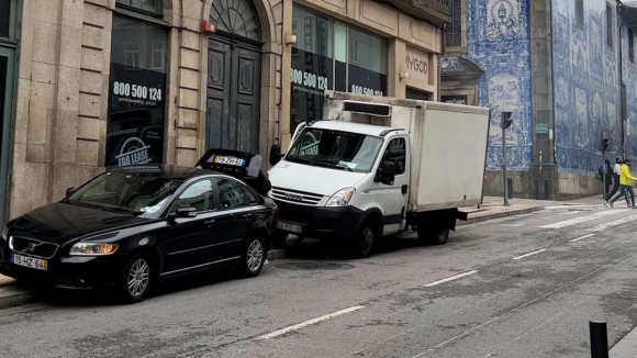 Câmaras para multar carros no Porto devem começar a funcionar em março. É uma boa medida?