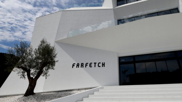 Oficial. Farfetch anuncia redução de trabalhadores a nível global