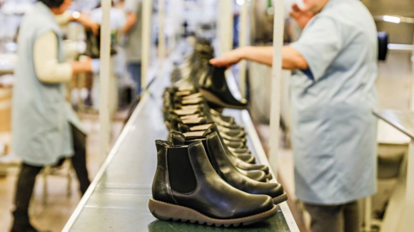 Consumo mundial de calçado deverá crescer 9,2% em 2024, mas na Europa será menos expressivo