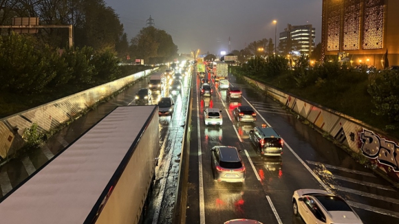 Acidente na A3 coloca trânsito no Porto em "estado de sítio"