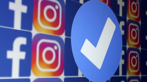 Apagão mundial? Meta esclarece problemas com Facebook e Instagram