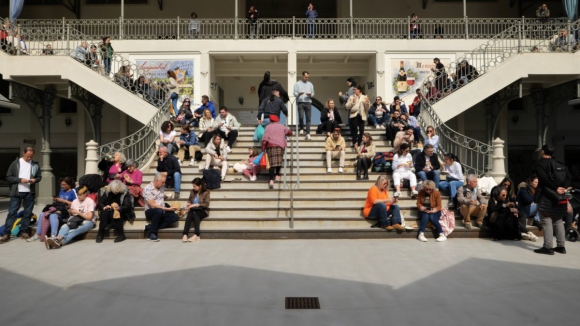 A &ldquo;aldeia&rdquo; do Bolh&atilde;o &eacute; agora uma cidade &ndash; reportagem no Mercado