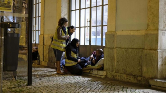 Câmara do Porto quer continuar a garantir refeições a pessoas em situação de pobreza