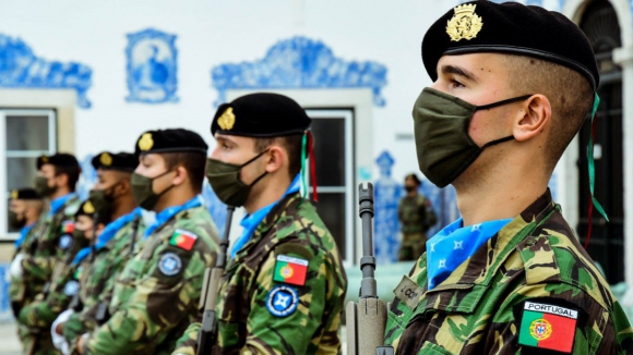Quase 6.500 militares das Forças Armadas vão ser promovidos este ano, anuncia Ministério
