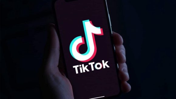 Rede social TikTok considerada "ameaça à segurança nacional" 