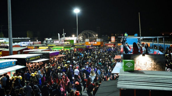 Queima das Fitas do Porto &eacute; respons&aacute;vel por movimentar 28 milh&otilde;es de euros na cidade