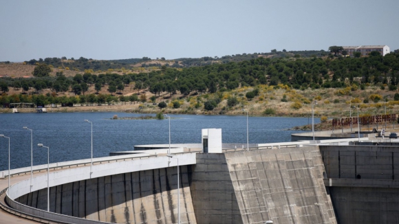Chuvas intensas da depressão Nelson deixaram barragens em Portugal no limite da sua capacidade