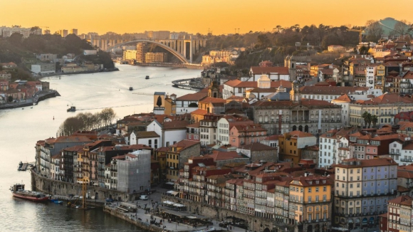 Câmara do Porto discute alteração do valor da Taxa Municipal Turística