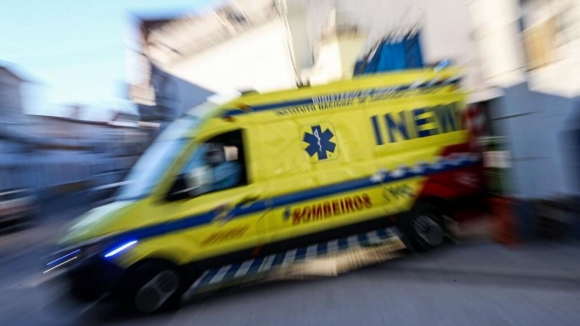 Homem ferido com gravidade após incêndio em habitação em Viana do Castelo