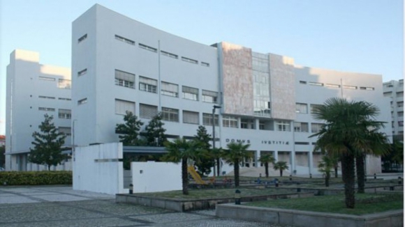 Falta de funcionários pode levar ao colapso dos serviços de justiça no distrito de Braga
