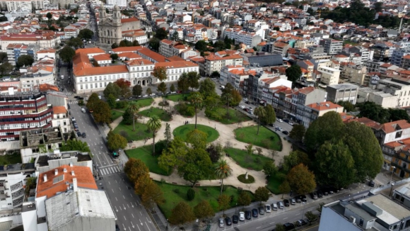 Jardim de Teófilo Braga, o “refúgio da sueca" no coração do Porto, vai encerrar para obras