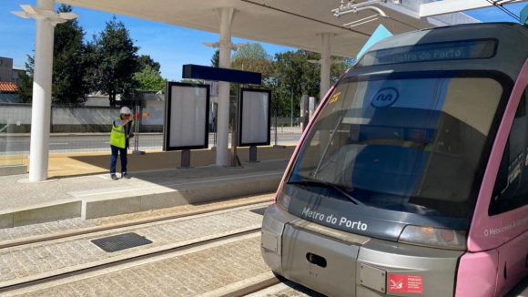 As novas imagens dos testes na extensão da Linha Amarela da Metro do Porto