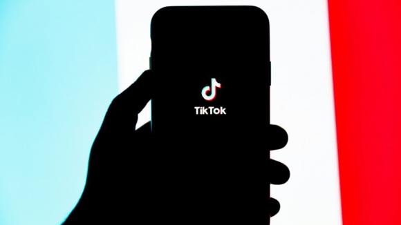 Dona do TikTok garante não ter planos para vender apesar de ultimato dos EUA
