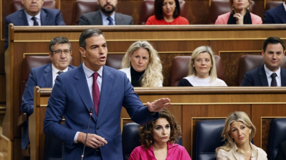 Vai ou não avançar com demissão? Pedro Sánchez responde às 11h