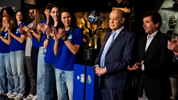 Pinto da Costa: "Foi uma alegria ter sido o voleibol a conquistar o meu &uacute;ltimo campeonato como Presidente"