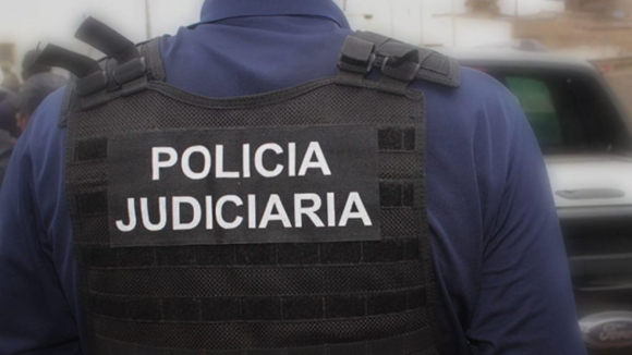 PJ avança com buscas no Grande Porto e detém ex-PSP que liderava rede de tráfico de droga