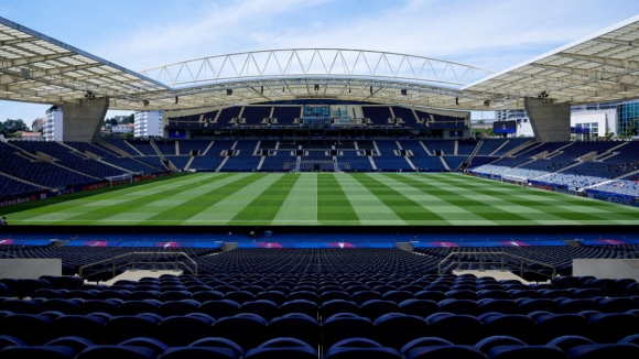 Direção do FC Porto emite comunicado sobre multa da UEFA