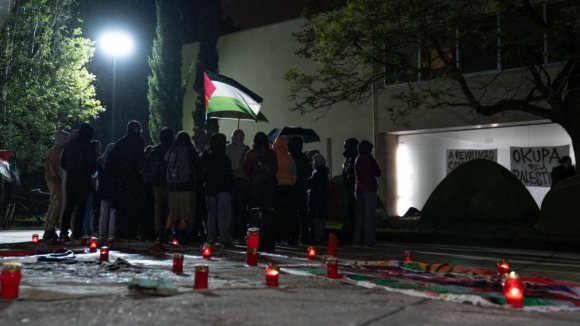 Ativistas pró-Palestina obrigados a "desmobilizar" da Faculdade de Ciências do Porto