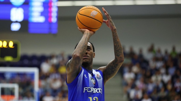 Cat Barber: &ldquo;Queremos manter-nos sem derrotas nos Playoffs&rdquo;