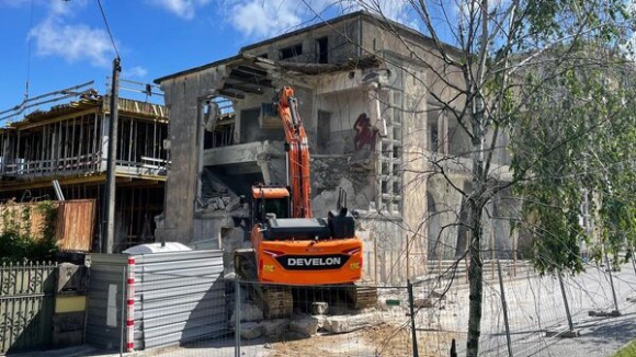 Demolição da fachada do antigo Cinema de Ermesinde gera contestação da população