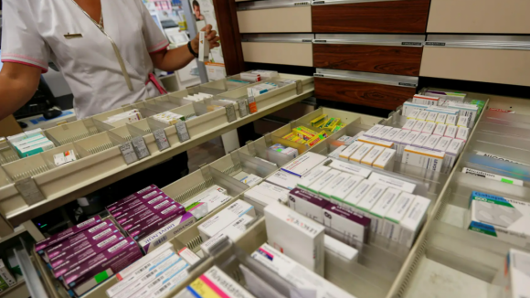 Há 111 medicamentos genéricos cuja venda em Portugal terá de ser suspensa