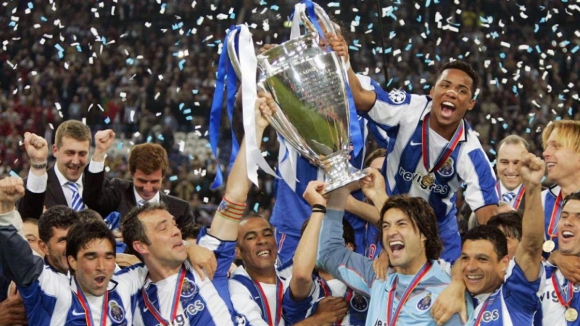 FC Porto: 20 anos da epopeia 'azul e branca' em Gelsenkirchen