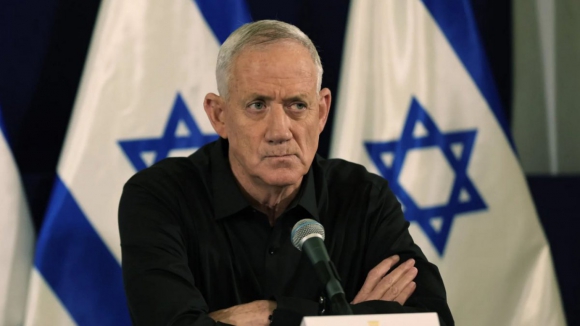 Benny Gantz anuncia a sua demissão do governo israelita