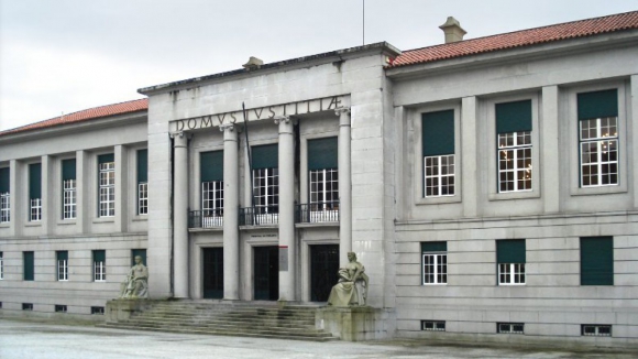 Relação de Guimarães mantém pena de 13 anos de prisão a GNR por burlas