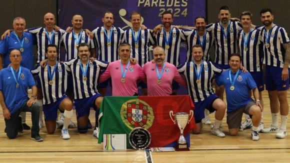 FC Porto Vintage andebol sagra-se campeão europeu