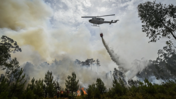 Fogo em Baião encontra-se “extinto” mas operacionais mantêm vigilância ativa