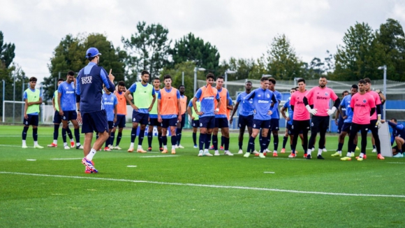 FC Porto: Sessão dupla para começar o dia