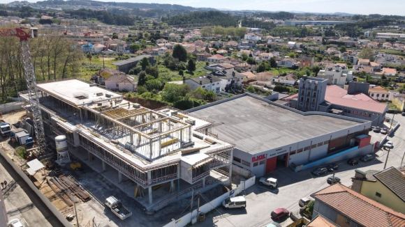 Bombeiros de Valadares promovem campanha para angariar dois milhões de euros e concluir obra de novo edifício