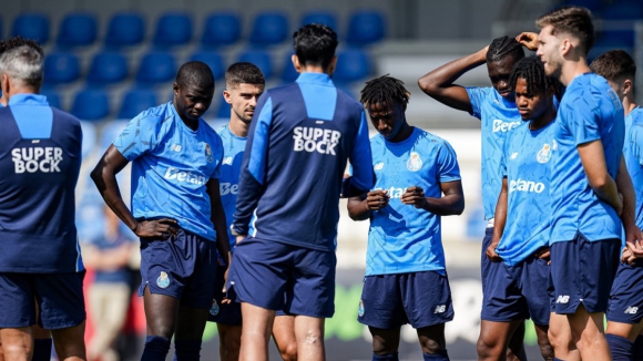 FC Porto B: 27 atletas no estágio dos "bês"