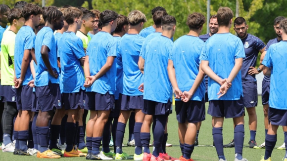 FC Porto (Sub-17): 26 juvenis no arranque dos trabalhos