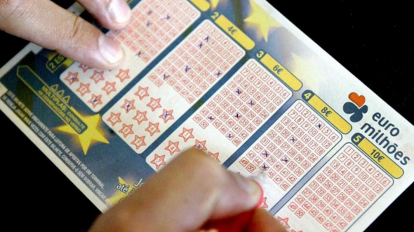 Depois de Ramalde, j&aacute; se sabe para onde voa o primeiro pr&eacute;mio do Euromilh&otilde;es que voltou a sair em Portugal