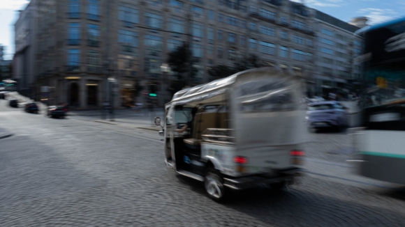 Operadores de transportes turísticos satisfeitos com limitações à circulação no Porto