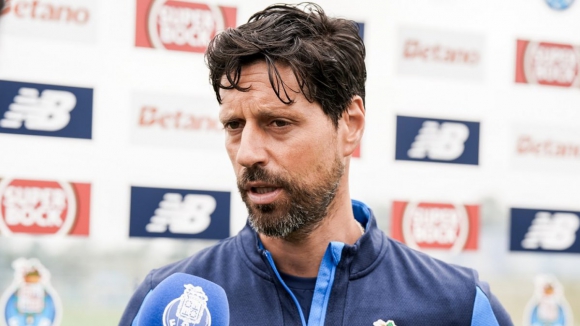 V&iacute;tor Bruno: "A equipa est&aacute; com muita sede de ganhar e viciada na vit&oacute;ria"