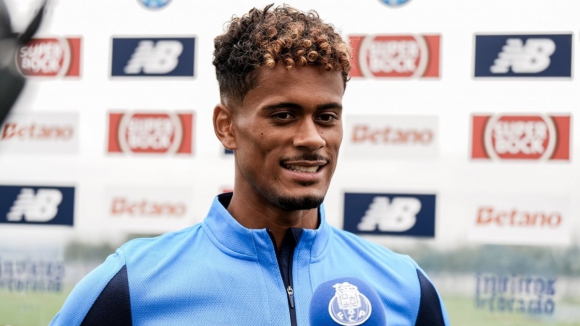 Gon&ccedil;alo Borges: "Vamos com muita ambi&ccedil;&atilde;o de ganhar o jogo"