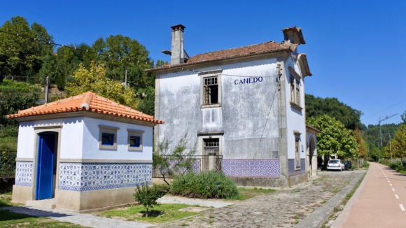 Celorico de Basto inaugura obras de reabilita&ccedil;&atilde;o da esta&ccedil;&atilde;o ferrovi&aacute;ria de Canedo&nbsp;