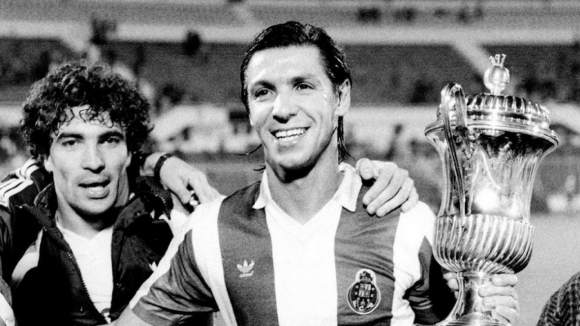 Superta&ccedil;a exige um Super Porto. Drag&otilde;es procuram conquistar 24.&ordm; trof&eacute;u este s&aacute;bado