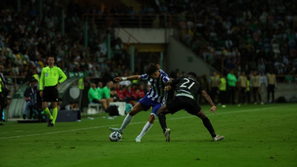 FC Porto: Iván Jaime completa reviravolta e coloca 'Dragões' em vantagem na Supertaça