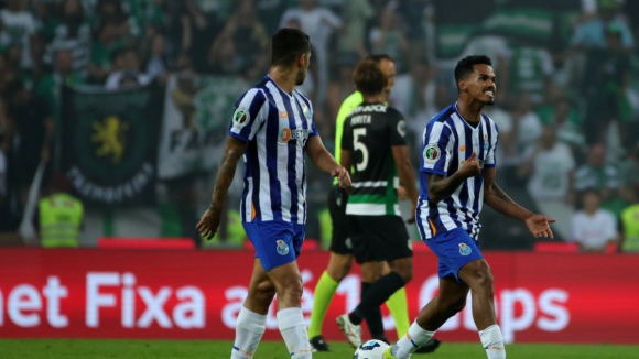 FC Porto conquista 24.ª Supertaça após reviravolta épica