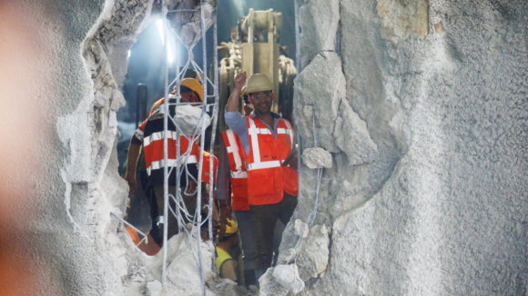 Túnel de 740 metros da Metro do Porto já liga Galiza e Hospital Santo António