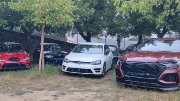 Catorze arguidos e 30 carros apreendidos em corridas ilegais em Matosinhos