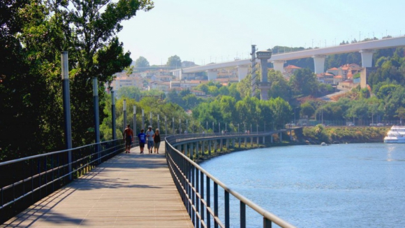 Norte 2030 investe 21,6 milhões de euros para prevenir cheias em 17 áreas fluvias do Minho ao Douro