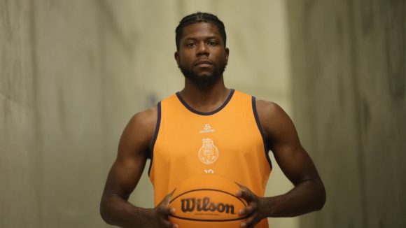 FC Porto (Basquetebol):&nbsp;Wes Washpun refor&ccedil;a o basquetebol